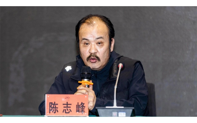 “做襟怀坦荡的9001cc以诚为本人”——集团年度总结大会召开 董事长颁发沉要讲话